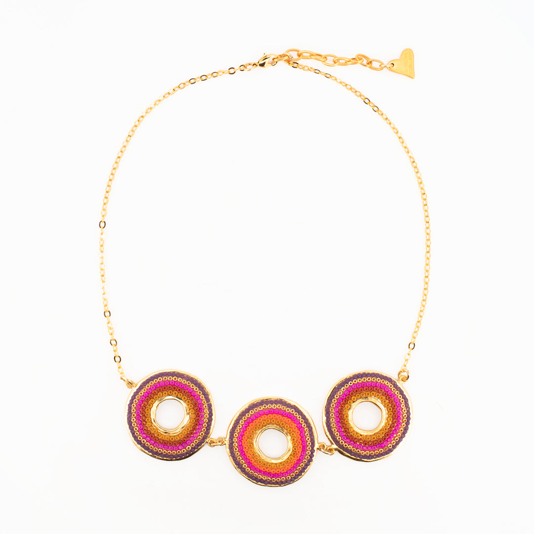 Gargantilla Triple Arcoiris Ixchel