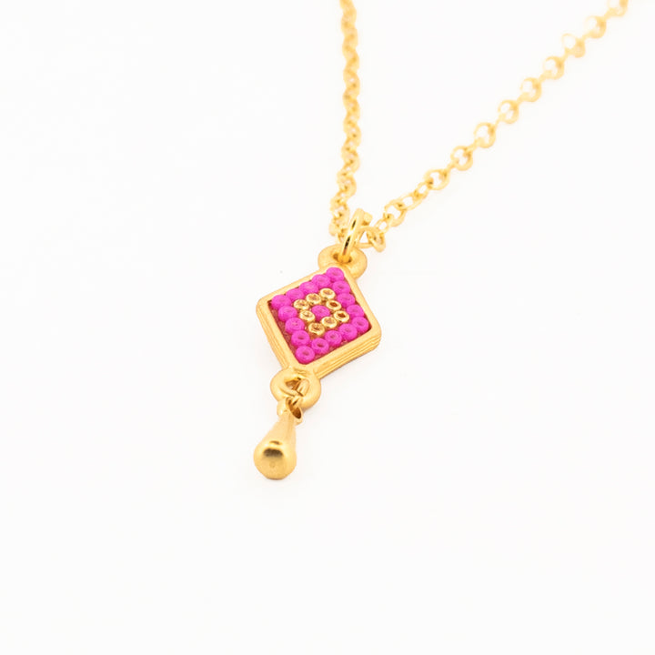 Gargantila Linea de Agua