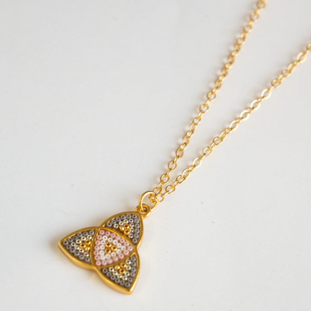 Gargantilla Vibra y Deseo