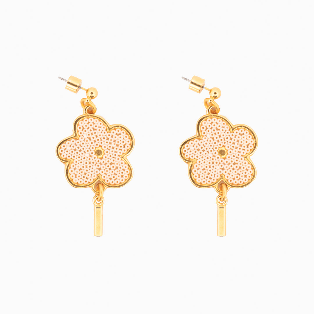 Aretes Floreciendo Ágatha Ruiz de la Prada Joyería