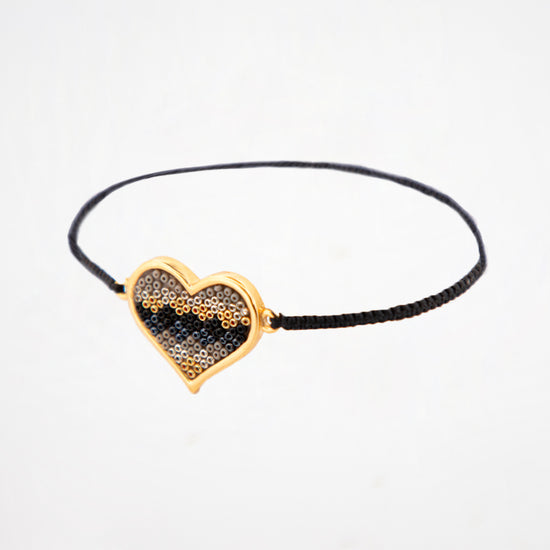 Pulsera Corazón Macramé