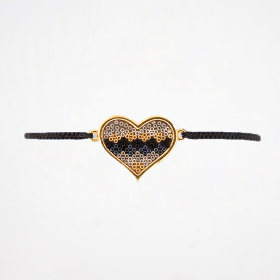 Pulsera Corazón Macramé