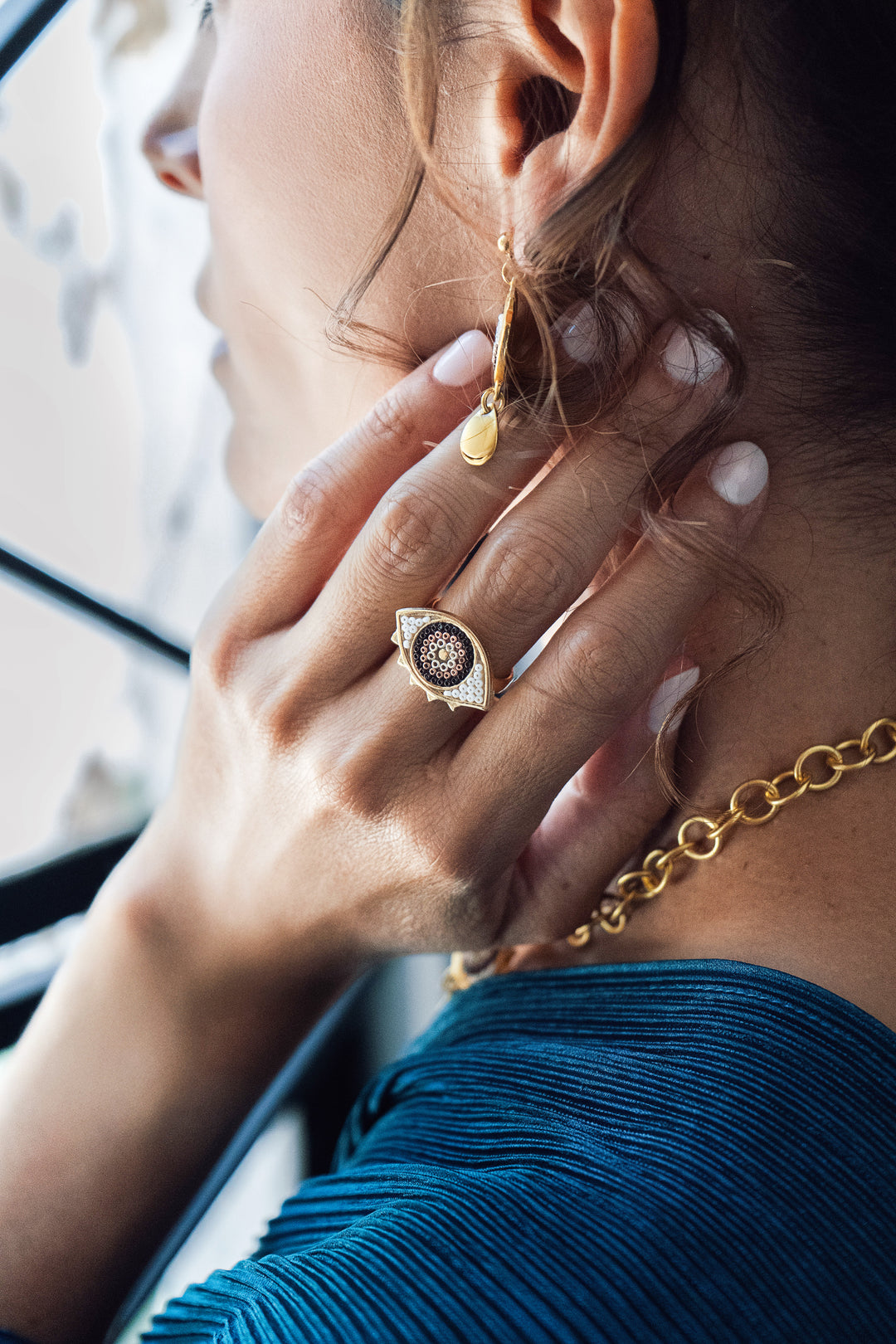 Anillo Mirada Profunda