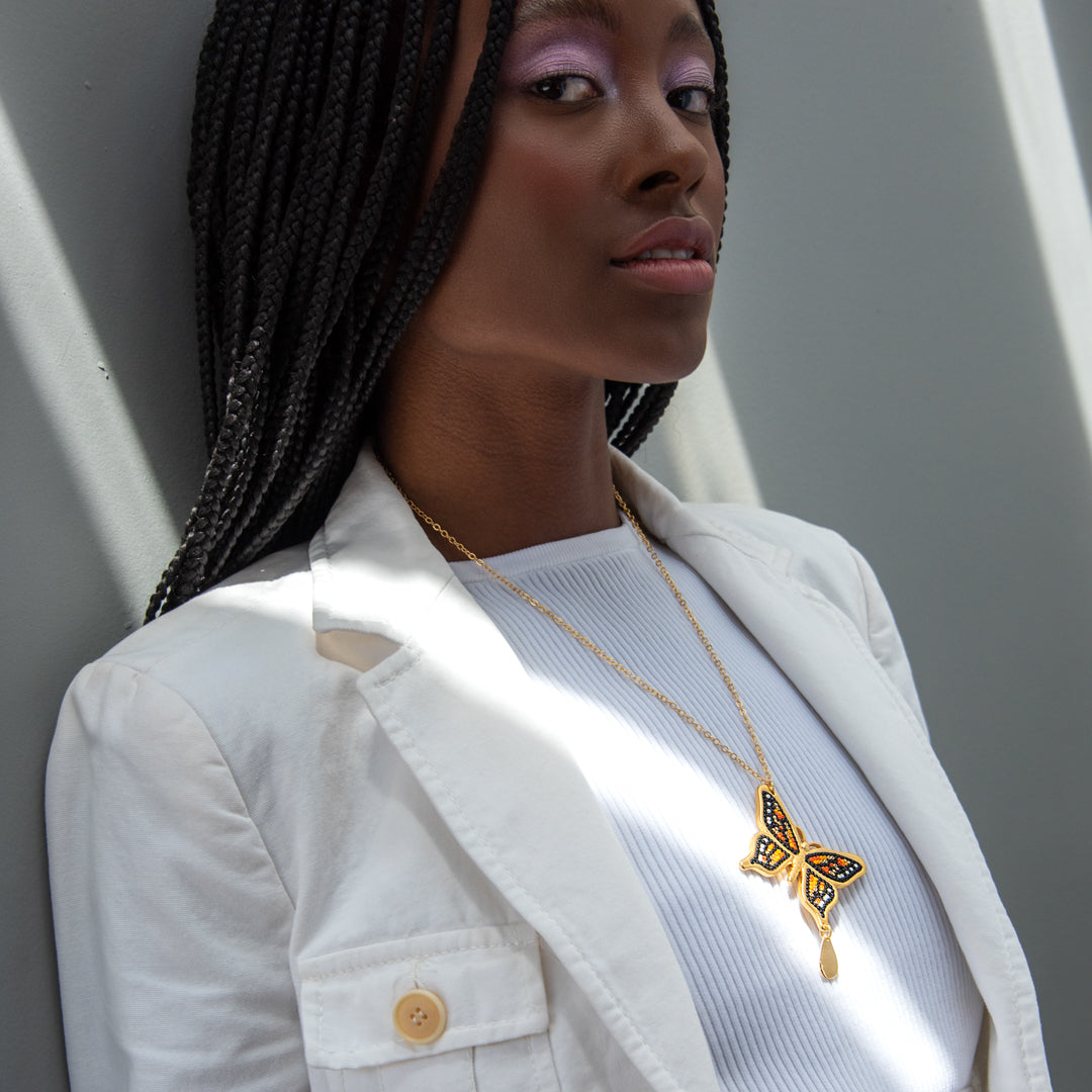 Gargantilla Mariposa Itinerante